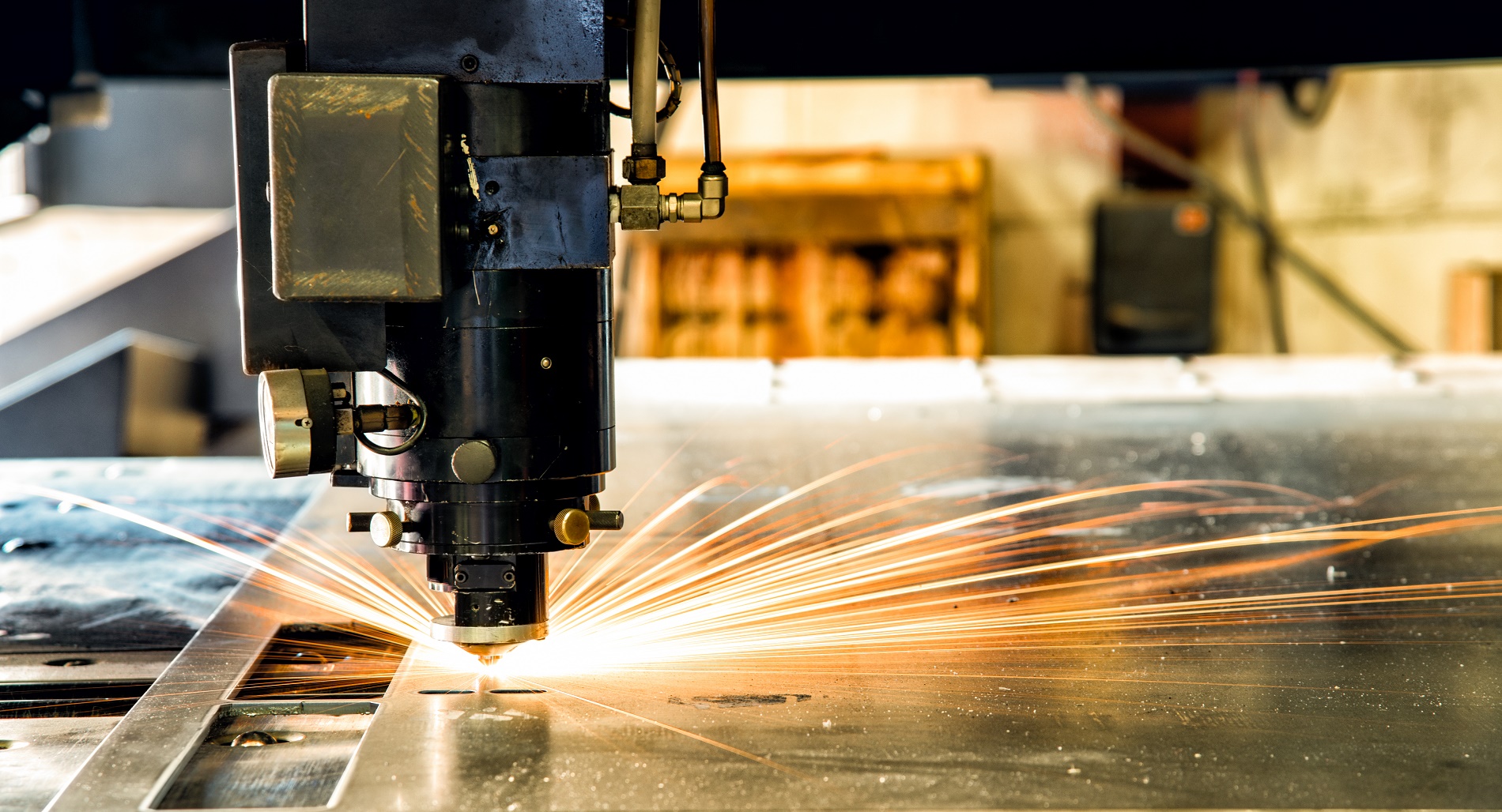 Photonics Industries increases the nanosecond UV laser pulse energy to